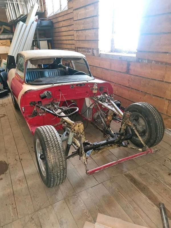 Second-hand Jaguar E-Type 275 CP (202 kW) 1973 Roșu Coupe