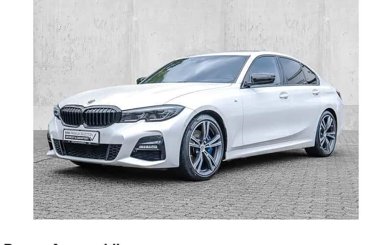 Weiß Gebraucht 2022 BMW 330 M Sport Limousine | 39.300 € (Fairer Preis) - Bild 1/4