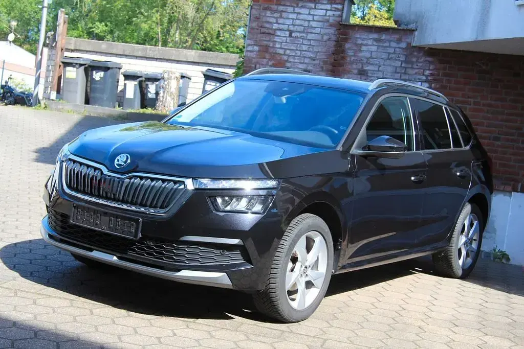 Gebraucht Skoda Kamiq Selection 95 PS (69 kW) 2024 Schwarz SUV