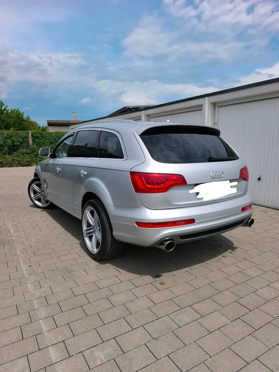 Gebraucht Audi Q7 Advanced 245 PS (180 kW) 2012 Silber SUV