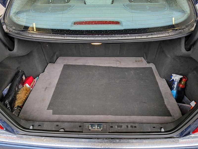 Gebraucht Mercedes E280 Elegance 204 PS (150 kW) 1998 Blau Limousine