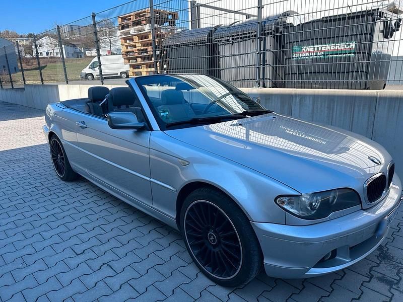 Gebraucht BMW 318 Cabriolet 150 PS (110 kW) 2004 Silber Cabrio
