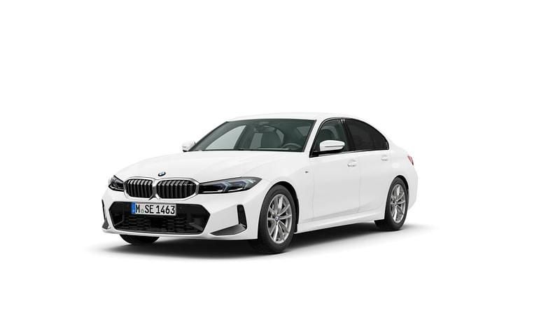 Gebraucht BMW 330 Shadowline 245 PS (180 kW) 2026 Limousine