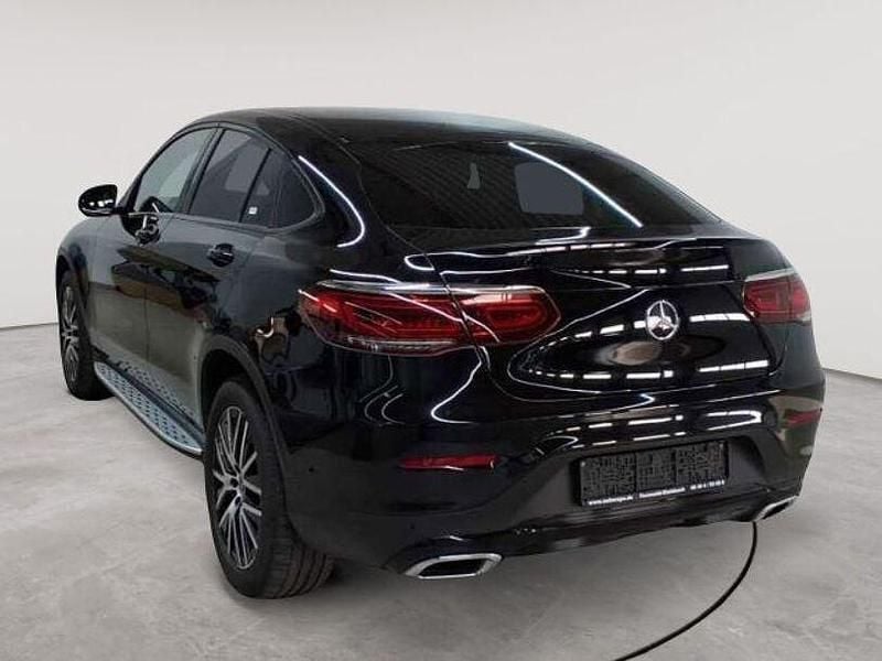 Second-hand Mercedes GLC220 194 CP (142 kW) 2022 Negru Coupe