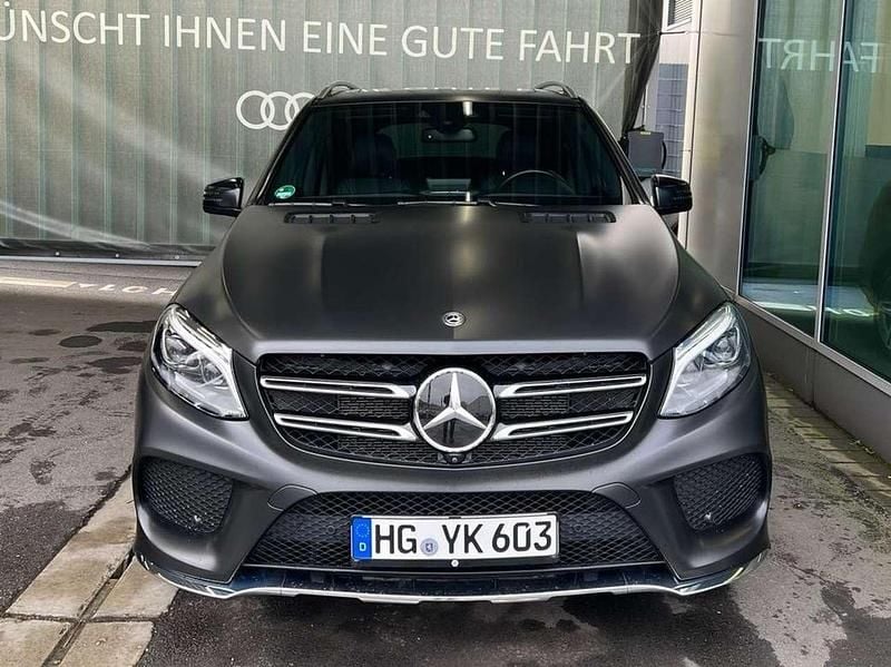 Schwarz Gebraucht 2018 Mercedes GLE500 AMG SUV | 34.900 € (Superpreis) - Bild 1/4