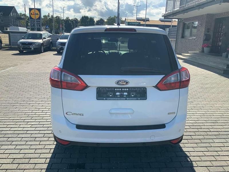Gebraucht Ford Grand C-Max Titanium 125 PS (91 kW) 2016 Frozen white Van / Kleinbus