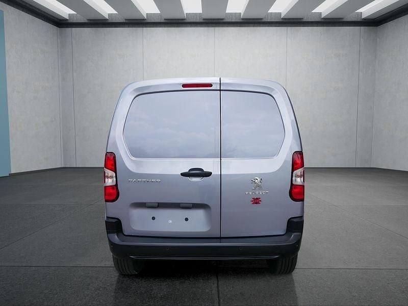 Neu Peugeot Partner 131 PS (96 kW) 2025 Silber Van / Kleinbus