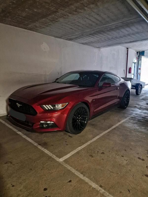 Gebraucht Ford Mustang 305 PS (224 kW) 2015 Rot Coupé