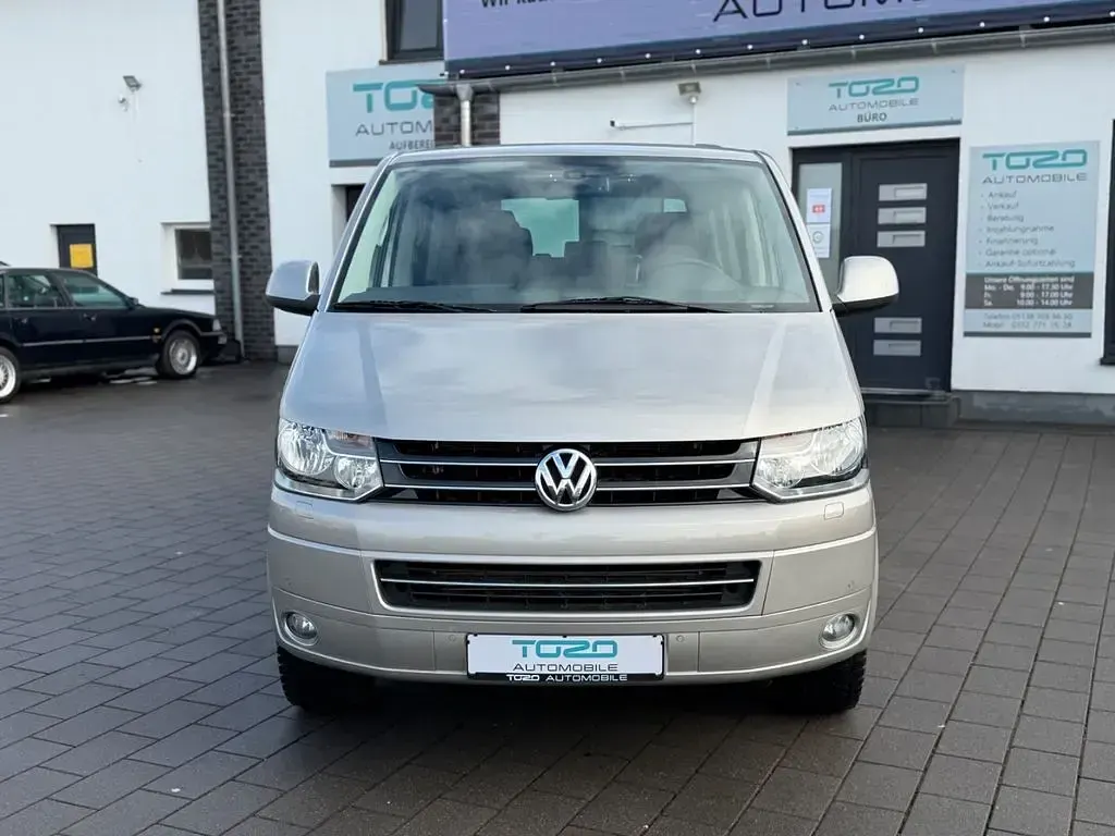 Gebraucht VW Multivan Highline 179 PS (131 kW) 2010 Beige Van / Kleinbus