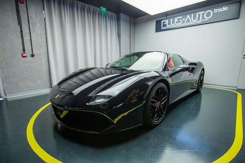 Gebraucht Ferrari 488 669 PS (492 kW) 2018 Schwarz Cabrio