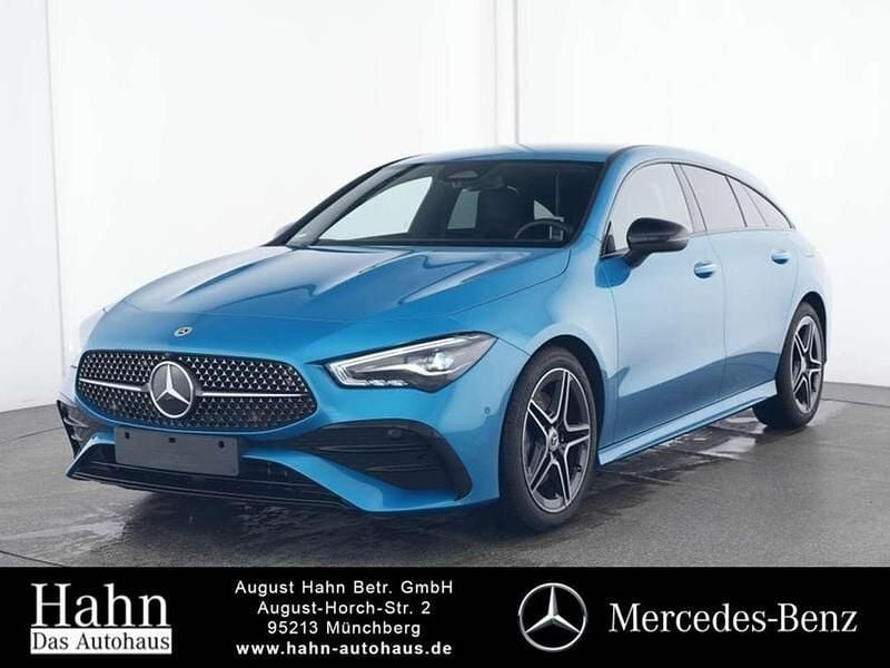 Lack hyperblau Gebraucht 2024 Mercedes CLA200 Shooting Brake AMG Kombi | 33.450 € - Bild 1/4