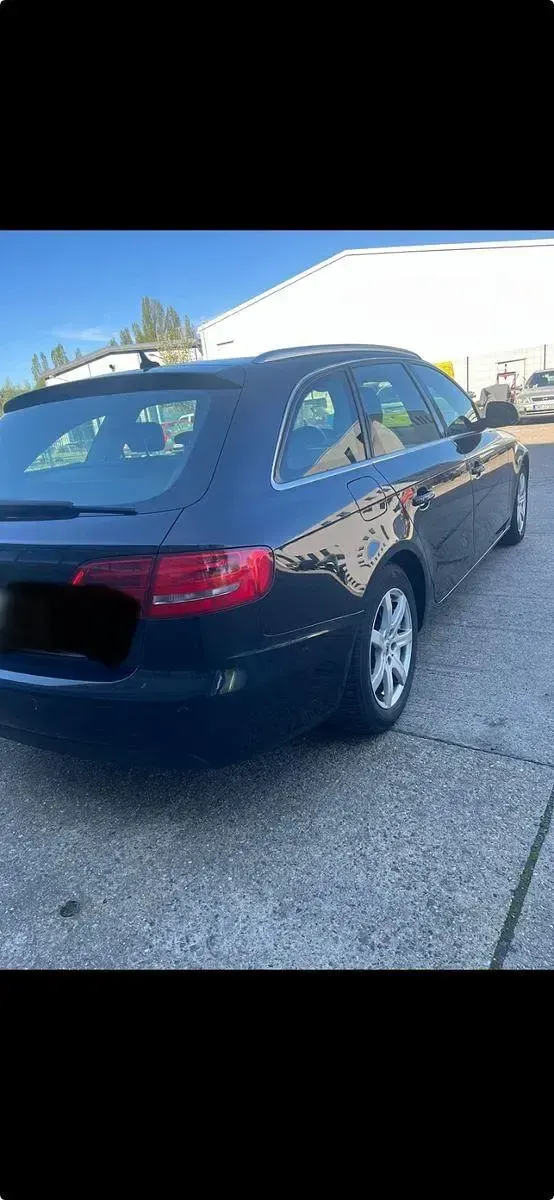 Gebraucht Audi A4 Ambiente 160 PS (117 kW) 2008 Schwarz Kombi