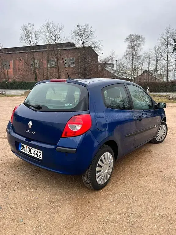 Gebraucht Renault Clio Authentique 65 PS (47 kW) 2007 Blau Kleinwagen