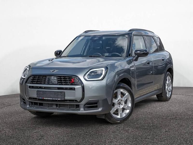 Grün Gebraucht 2024 Mini Countryman Classic SUV | 37.900 € - Bild 1/4