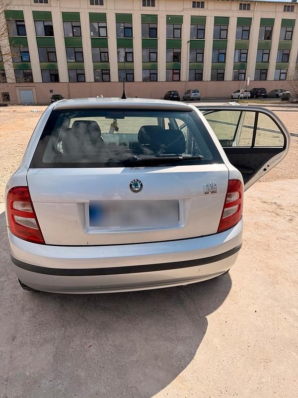 Gebraucht Skoda Fabia 68 PS (50 kW) 2002 Grün Kleinwagen