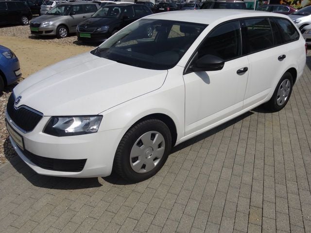 Gebraucht Skoda Octavia Active 105 PS (77 kW) 2014 Weiß Kombi