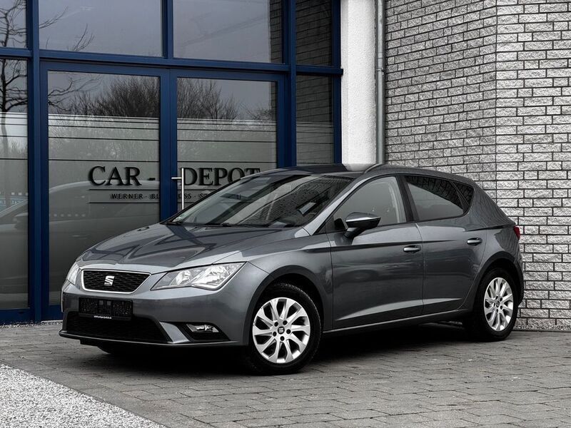 Grau Gebraucht 2013 Seat Leon Sport Limousine | 11.499 € (Fairer Preis) - Bild 1/4