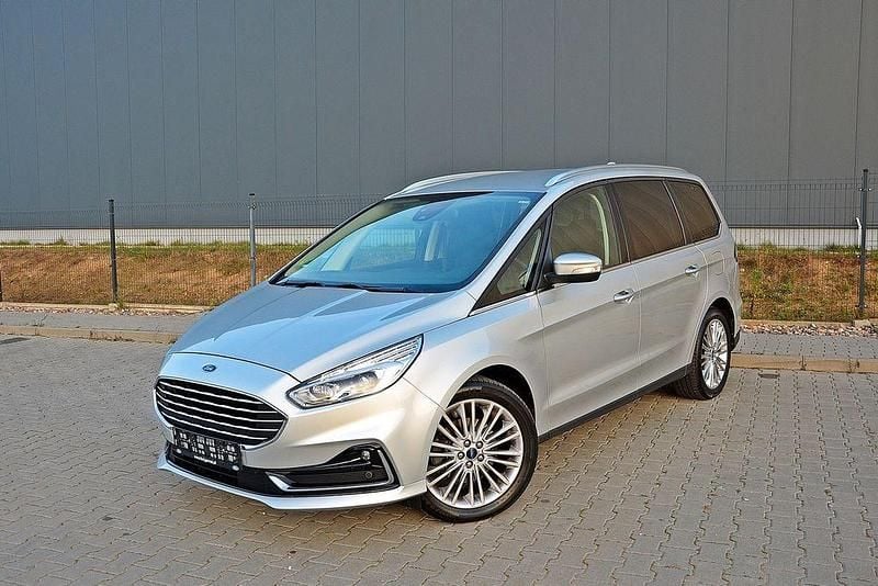 Gebraucht Ford Galaxy 150 PS (110 kW) 2019 Silber Van / Kleinbus