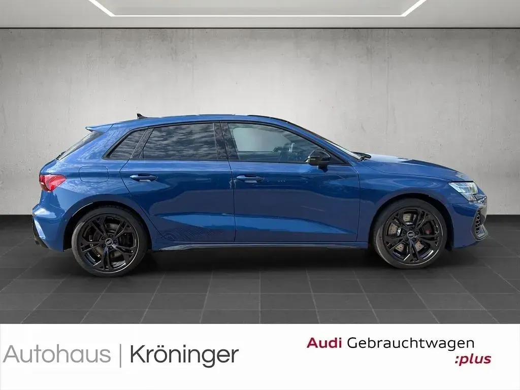 Gebraucht Audi S3 Sport 333 PS (244 kW) 2025 Blau Limousine