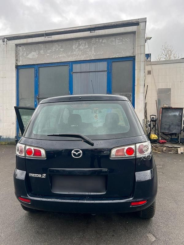 Gebraucht Mazda 2 75 PS (55 kW) 2006 Blau Kleinwagen