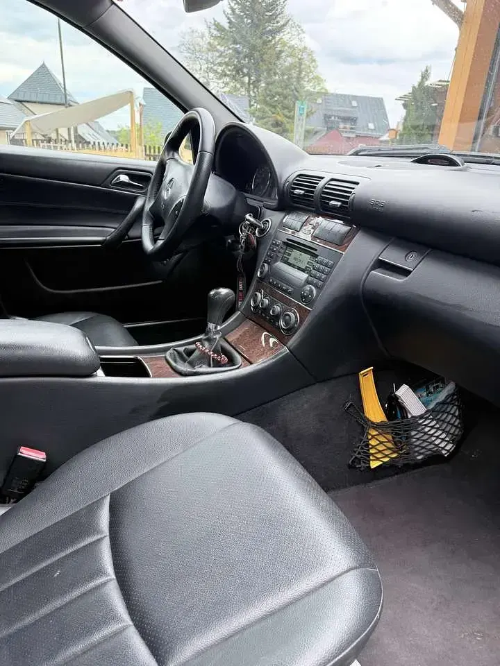 Gebraucht Mercedes C220 Avantgarde 150 PS (110 kW) 2006 Kombi