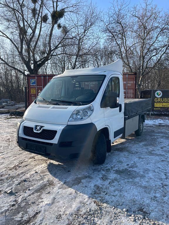 Weiß Gebraucht 2012 Peugeot Boxer Van | 6.600 € - Bild 1/4