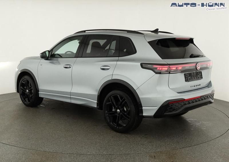Neu VW Tiguan Style 265 PS (194 kW) 2026 Oyster silber metallic SUV