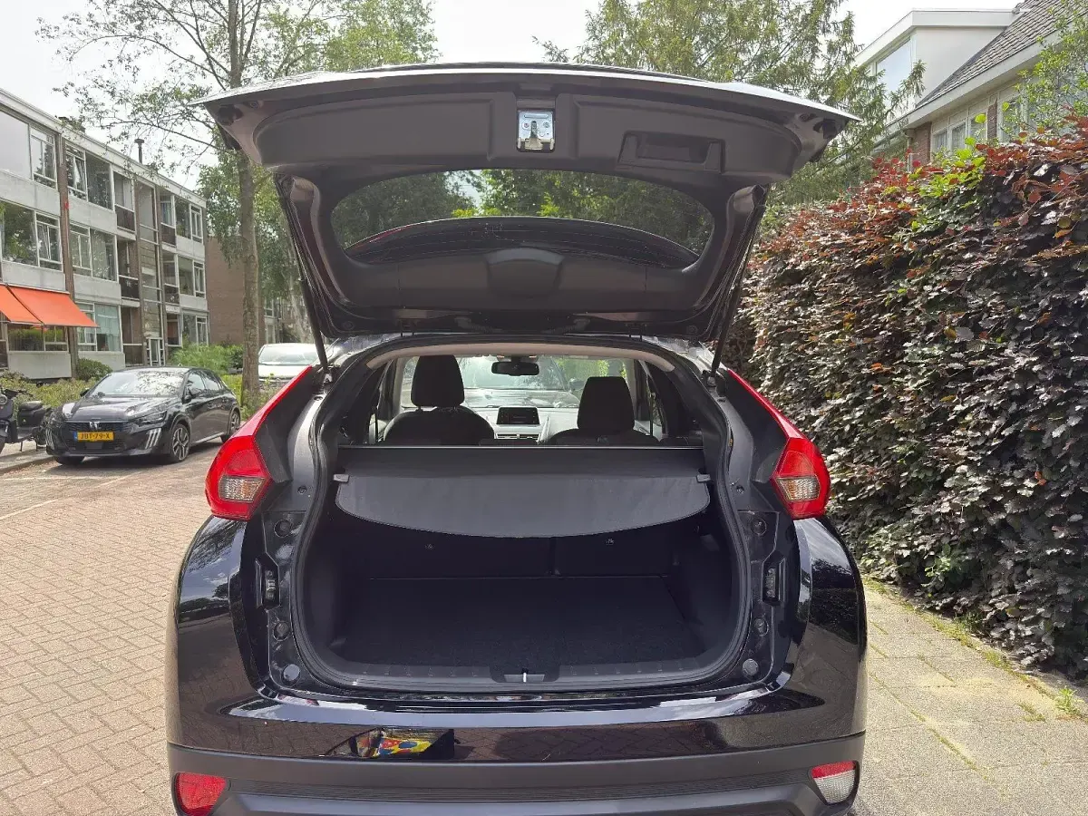 Gebraucht Mitsubishi Eclipse Cross Spirit 150 PS (110 kW) 2021 SUV