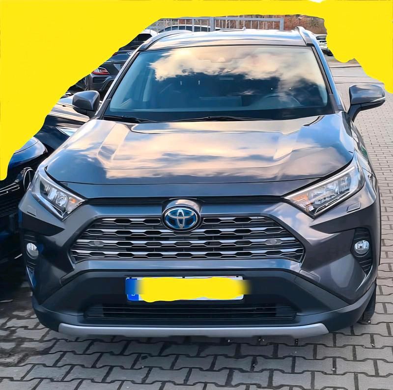 Gebraucht Toyota RAV4 218 PS (160 kW) 2020 Andere farben Limousine
