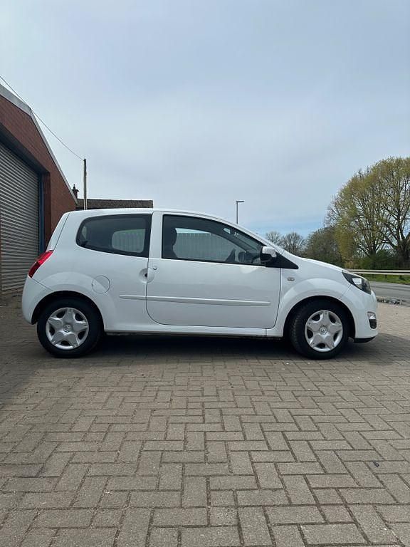 Gebraucht Renault Twingo Dynamique 75 PS (55 kW) 2013 Weiß Kleinwagen