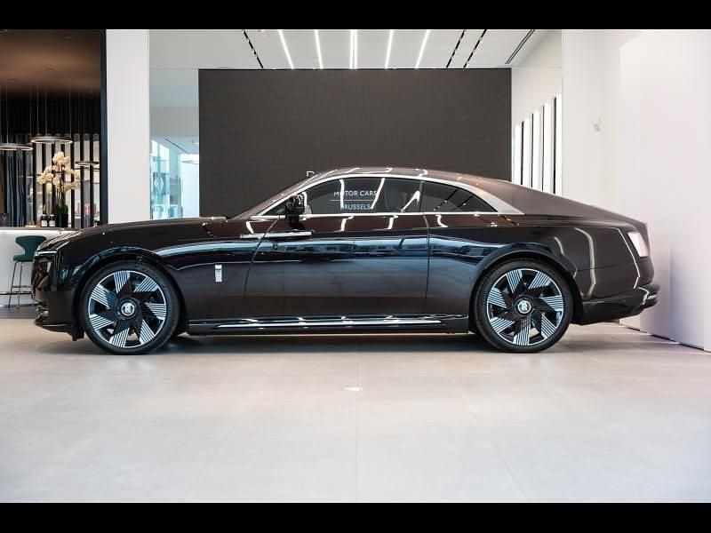 Gebraucht Rolls Royce Spectre 430 kW (585 PS) 2024 Rot Coupé