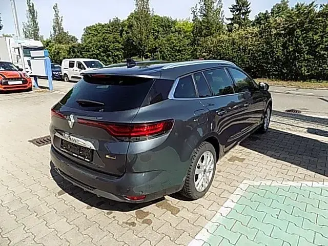 Gebraucht Renault Mégane IV 159 PS (116 kW) 2023 Grau Limousine