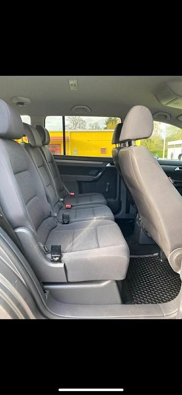 Gebraucht VW Touran 140 PS (102 kW) 2009 Grau Van / Kleinbus