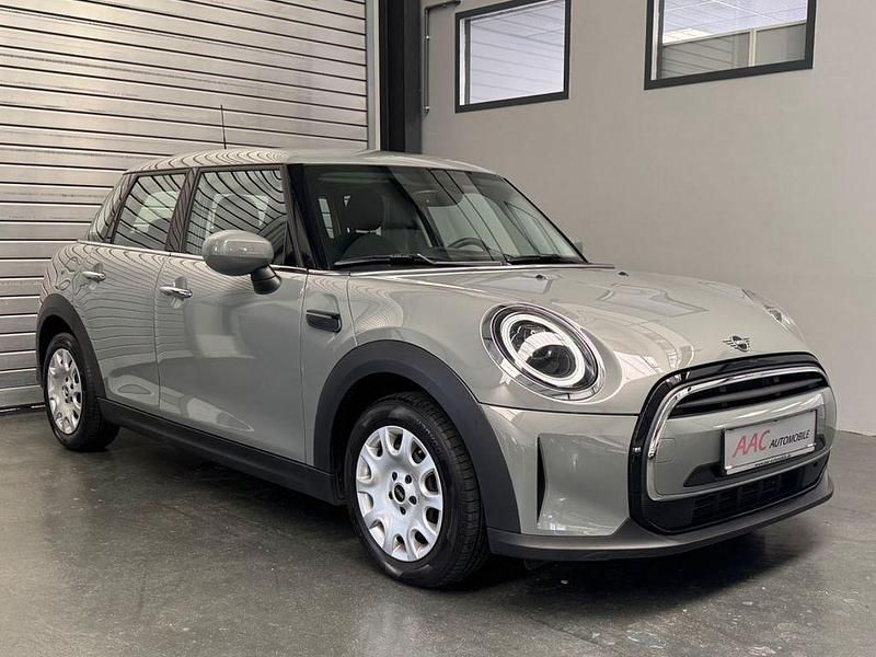 Grau Gebraucht 2022 Mini ONE Essential Kleinwagen | 19.950 € (Guter Preis) - Bild 1/4