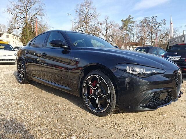 Gebraucht Alfa Romeo Giulia Veloce 280 PS (205 kW) 2024 Nero vulcano Limousine