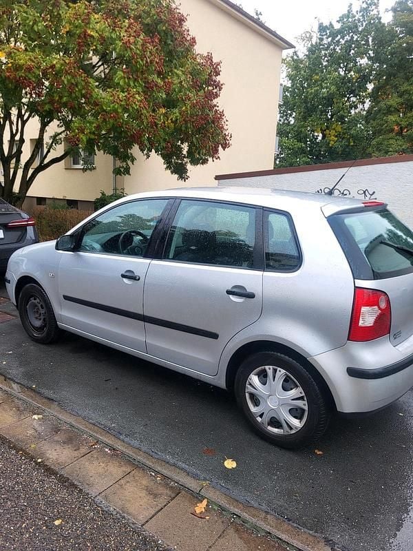Usata VW Polo 75 CV (55 kW) 2003 Argento Utilitaria