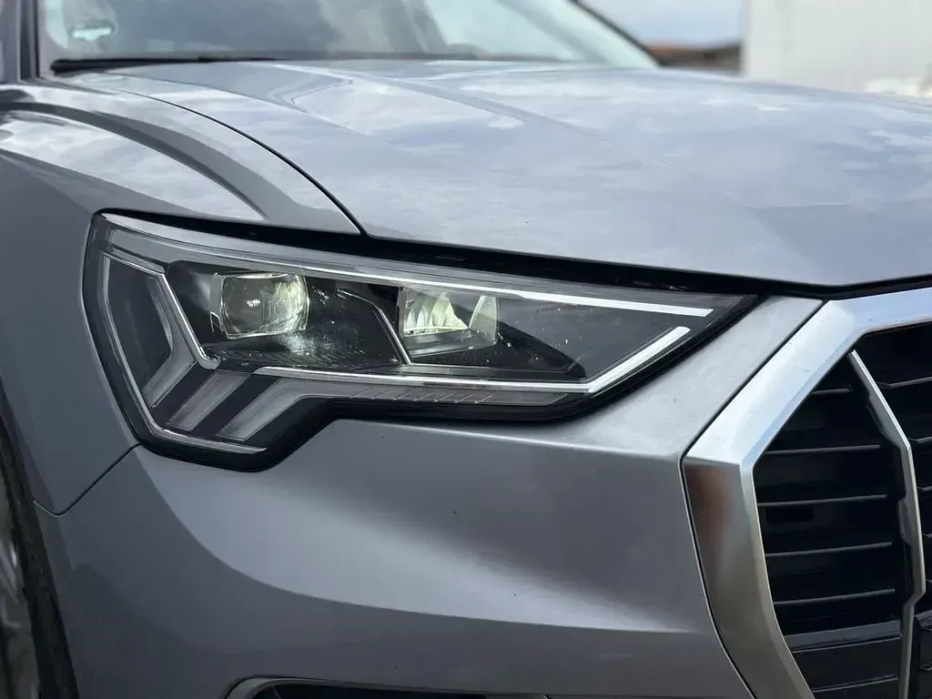 Gebraucht Audi Q3 Advanced 150 PS (110 kW) 2022 Silber SUV
