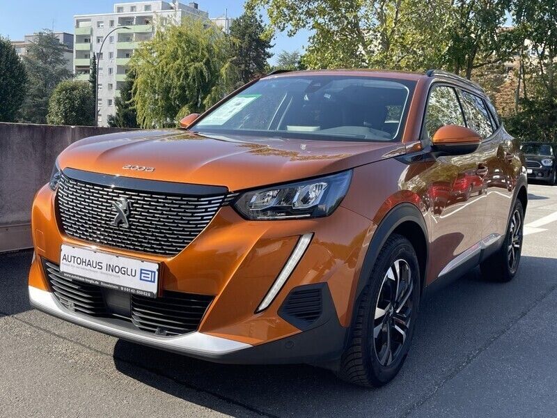 Orange Gebraucht 2021 Peugeot 2008 Allure SUV | 15.870 € (Guter Preis) - Bild 1/4