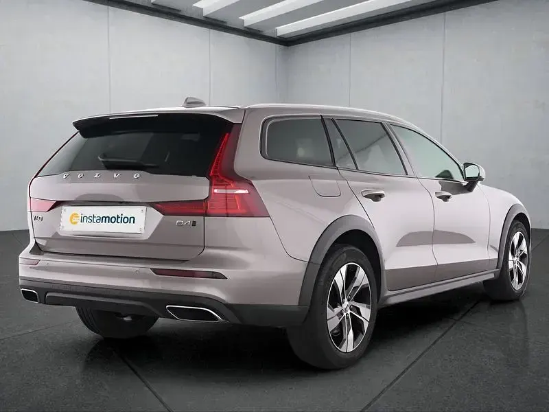 Occasion Volvo V60 CC 197 ch (144 kW) 2021 Gris Break