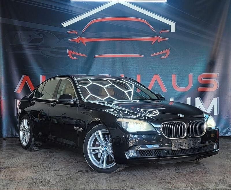 Schwarz Gebraucht 2010 BMW 750 Sport Line Limousine | 11.199 € (Guter Preis) - Bild 1/4