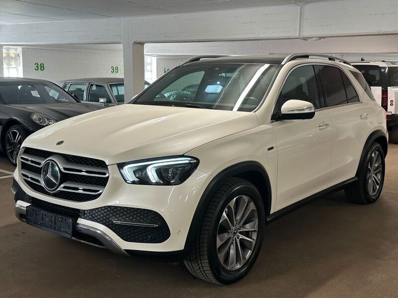 Diamantweiss metalliclack Gebraucht 2021 Mercedes GLE350e SUV | 51.800 € (Fairer Preis) - Bild 1/4