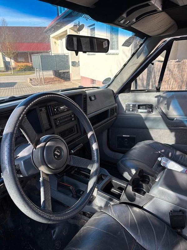 Gebraucht Jeep Cherokee 171 PS (125 kW) 1990 Grau SUV