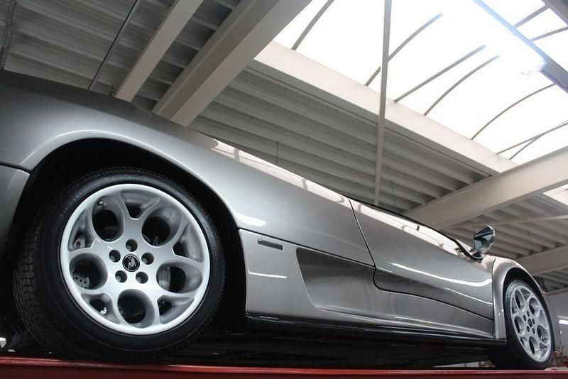 Second-hand Lamborghini Diablo 2001 Gri Coupe