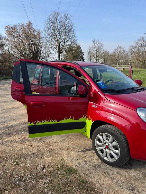 Gebraucht Fiat Panda 68 PS (50 kW) 2014 Rot Kleinwagen