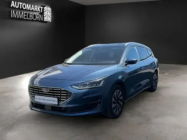 Gebraucht Ford Focus Titanium 116 PS (85 kW) 2023 Blau Limousine