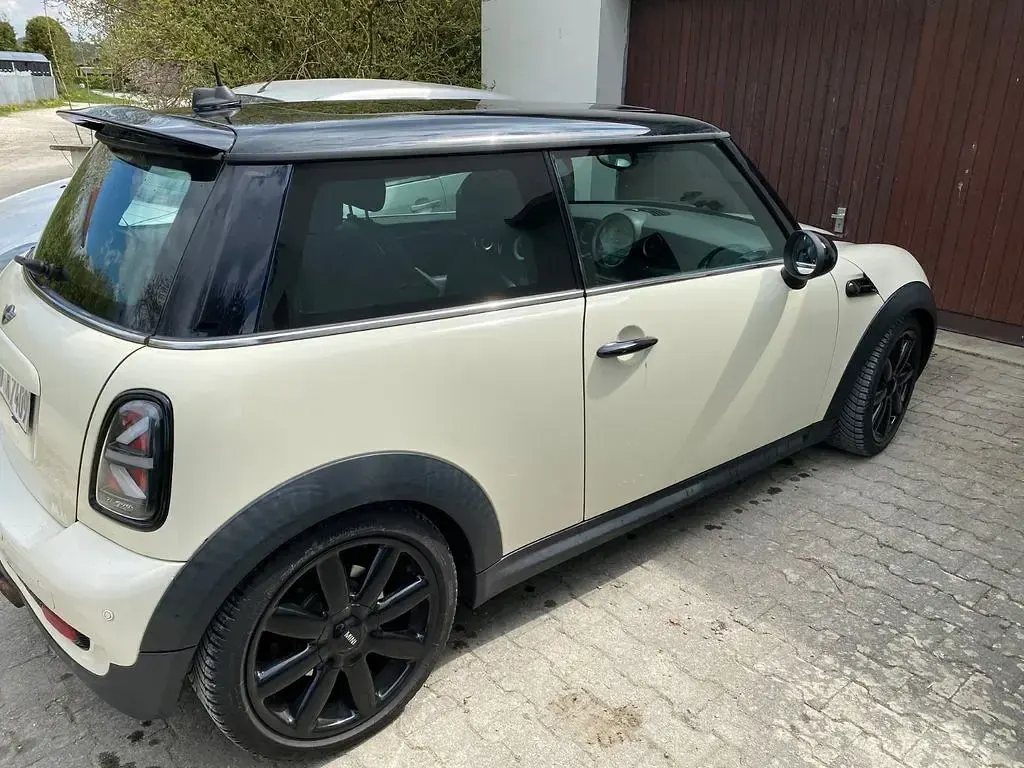 Gebraucht Mini John Cooper Works 211 PS (155 kW) 2008 Weiß Kleinwagen