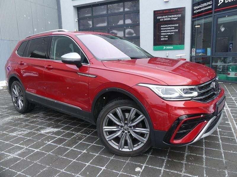 Gebraucht VW Tiguan Allspace 245 PS (180 kW) 2022 Kings red metallic (metallic) SUV
