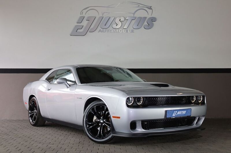 Silber Gebraucht 2022 Dodge Challenger Coupé | 27.400 € - Bild 1/4