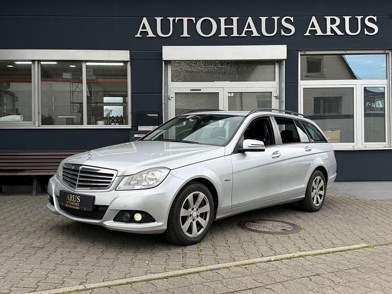 Silber Gebraucht 2011 Mercedes C180 Kombi | 8.999 € (Fairer Preis) - Bild 1/4