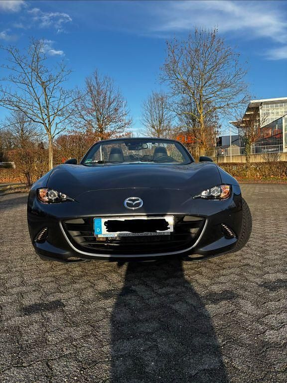 Gebraucht Mazda MX5 Sports-Line 131 PS (96 kW) 2015 Grau Cabrio